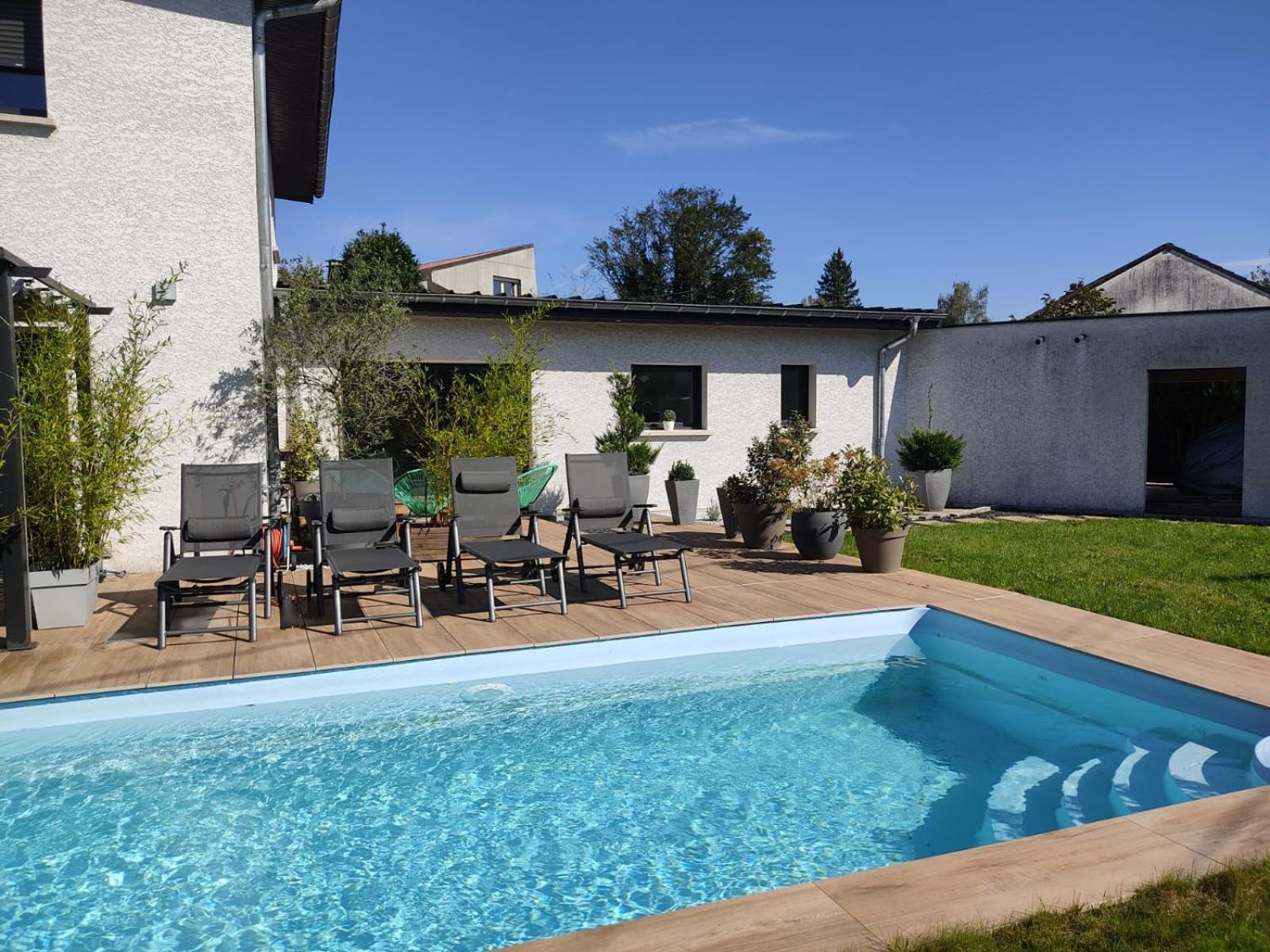 Villa Doubs repère Montferrand-le-Château Esterno foto